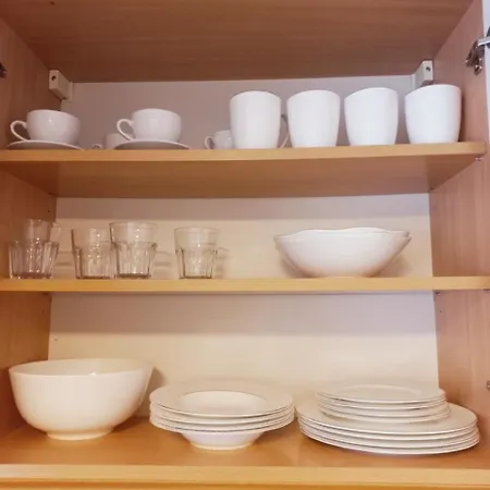 2 Sypialnie Z Kuchnia - 200 Metrow Od Morza *