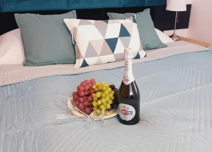 2 Sypialnie Z Kuchnia - 200 Metrow Od Morza *