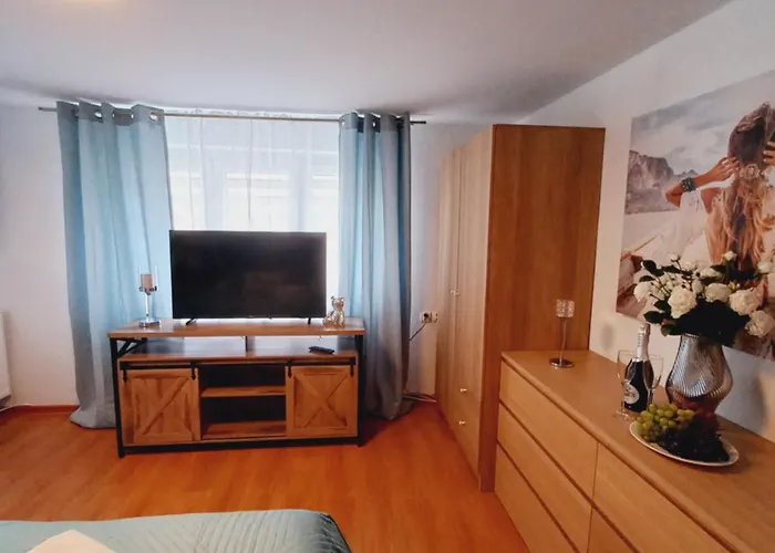 Апартаменты 2 Sypialnie Z Kuchnia - 200 Metrow Od Morza Мендзыздрое